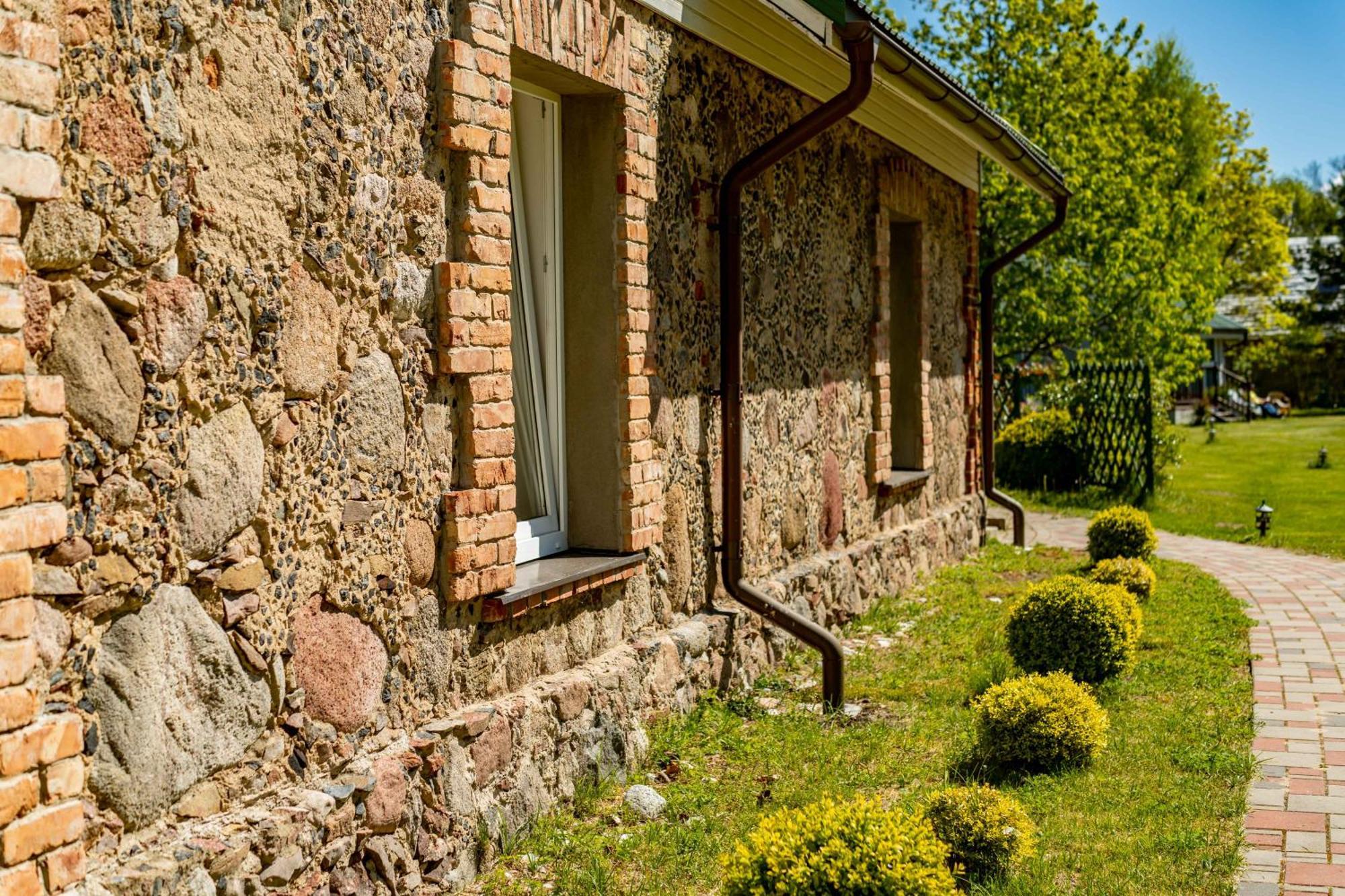 Imantas Nams Hotel Jurkalne Kültér fotó