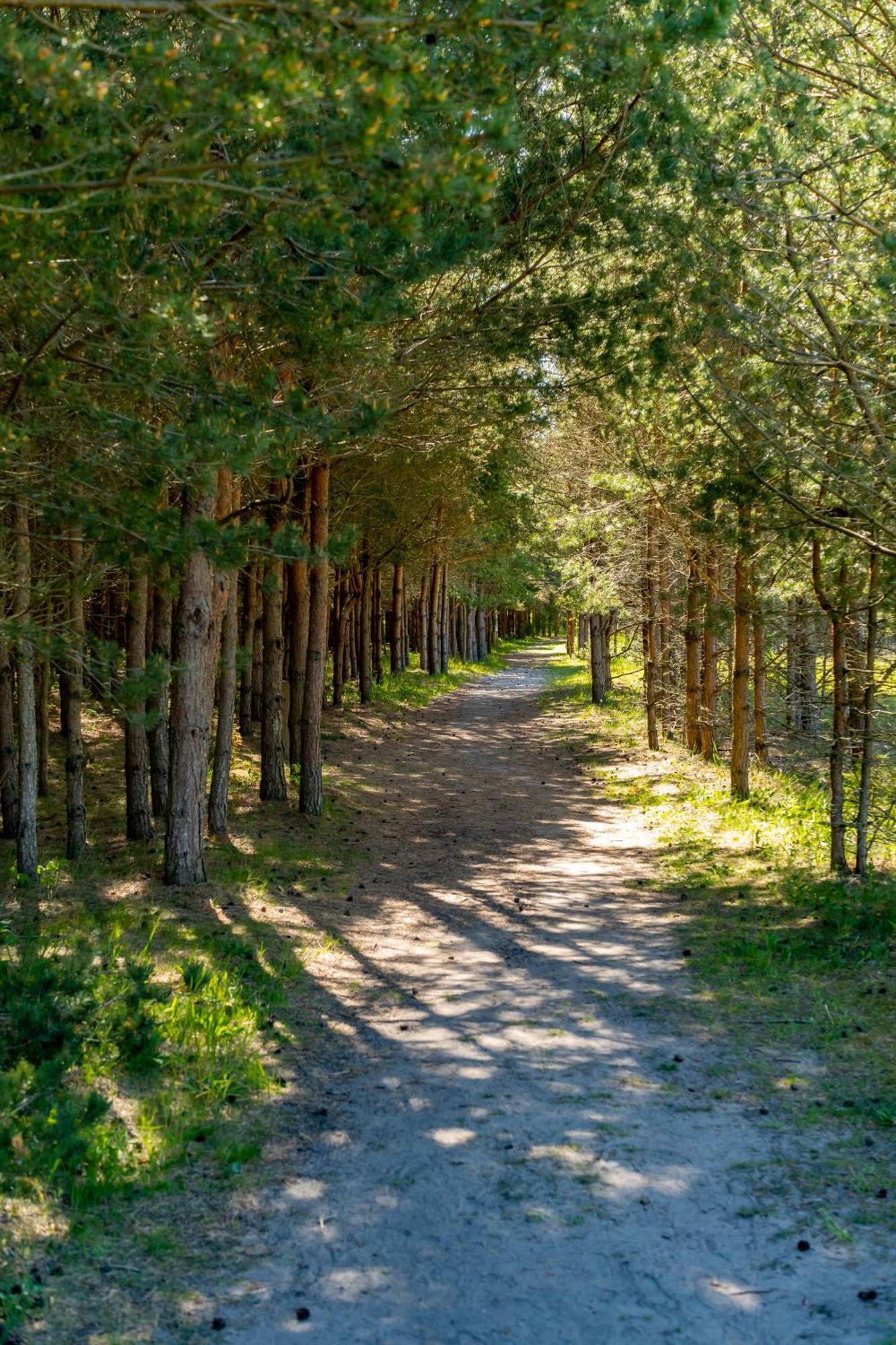 Imantas Nams Hotel Jurkalne Kültér fotó